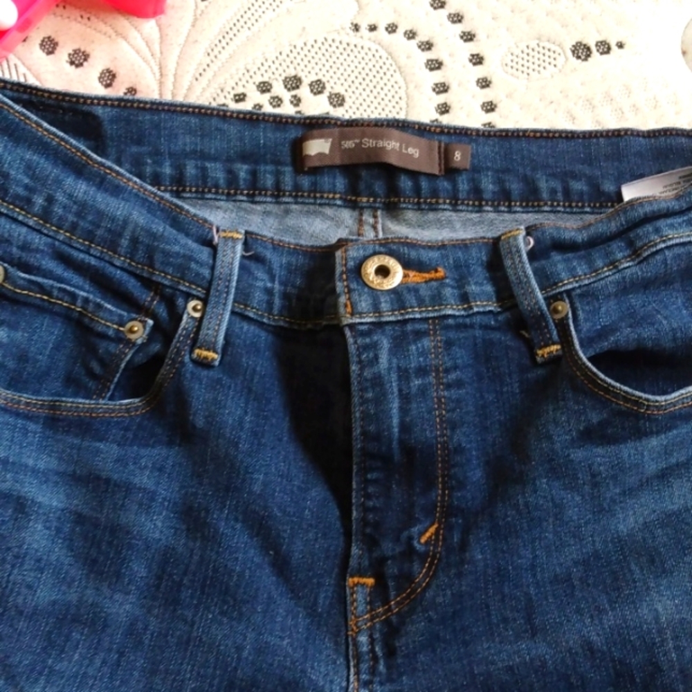 Levi's women's jeans